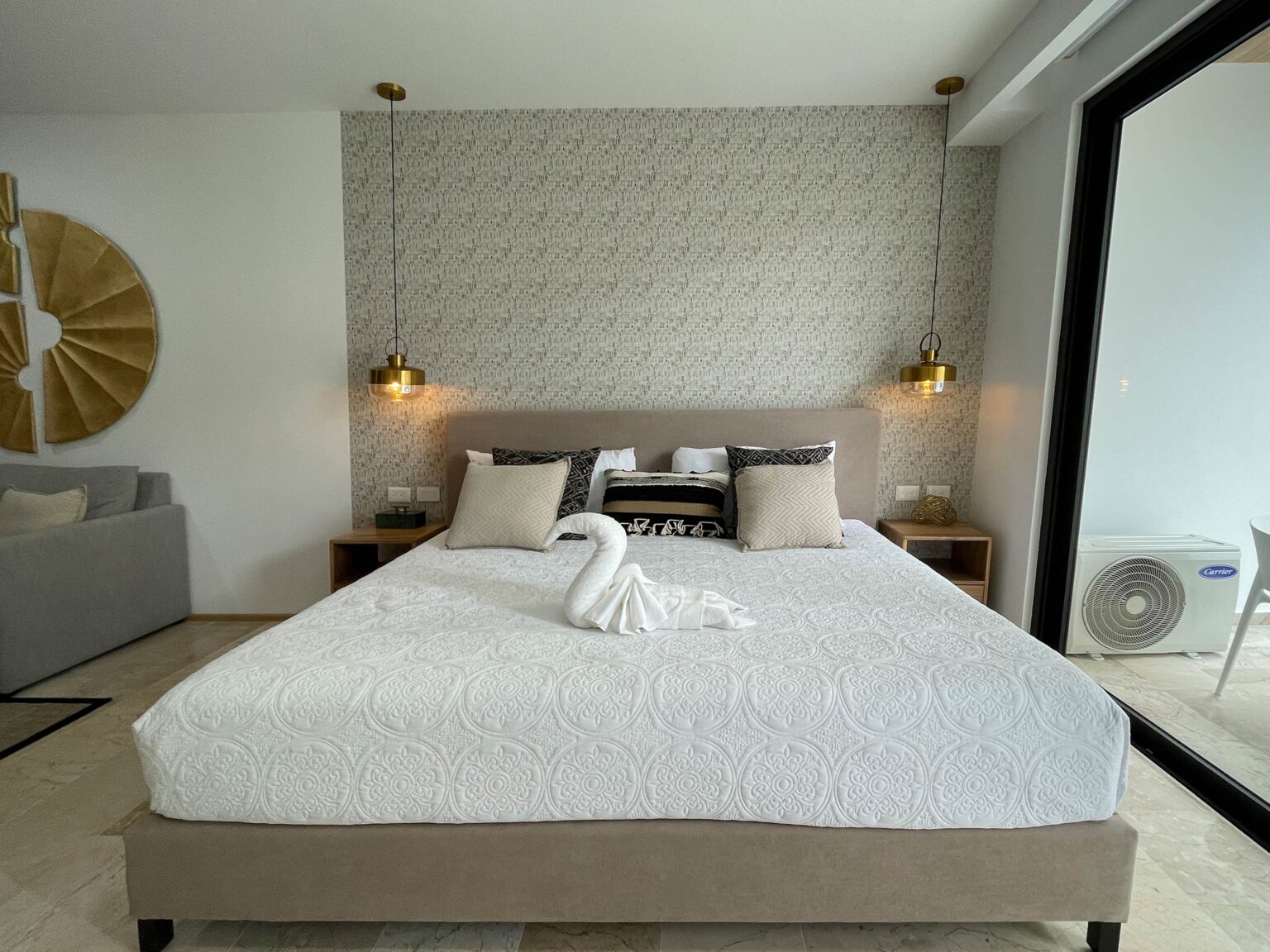REVIEWS-RESEÑA-SHOWROOM (3)